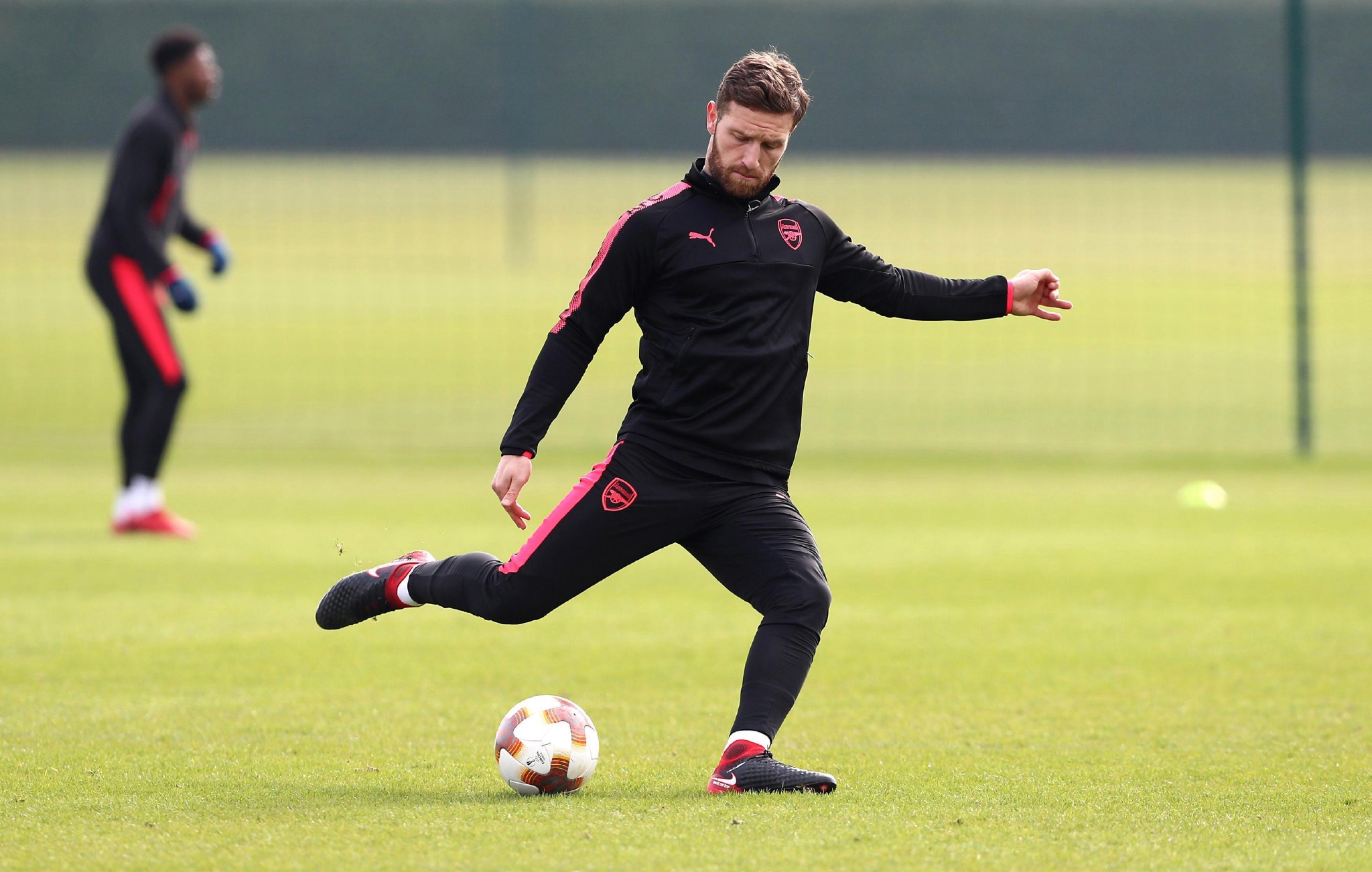 南宫28-冲刺阶段托特纳姆备战欧联，门线救险细节曝光，震撼外界，资深球员宣示担当的简单介绍